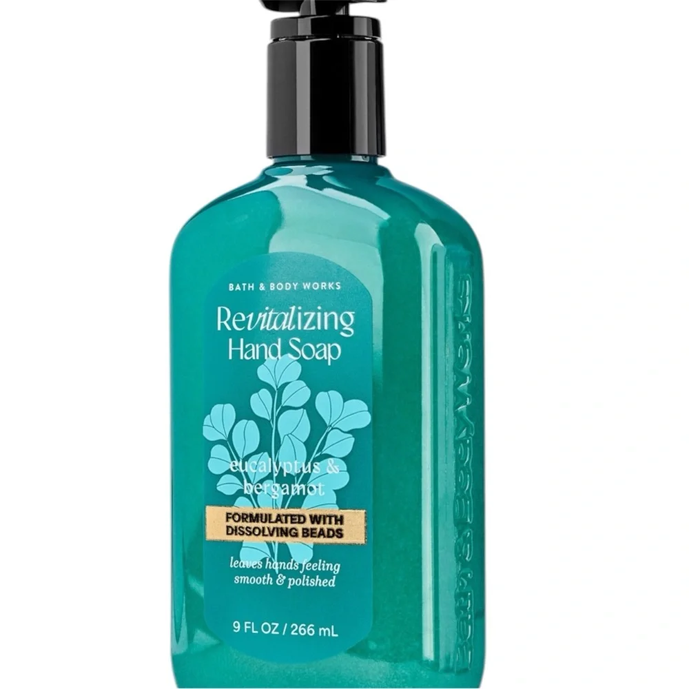 Bath & Body Works Eucalyptus Bergamot Revitalizing Gel Hand Soap x 3 - Picture 2 of 6